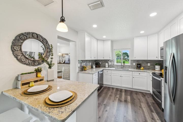 581 Hillside Court, Melbourne, FL 32935 — photo 16