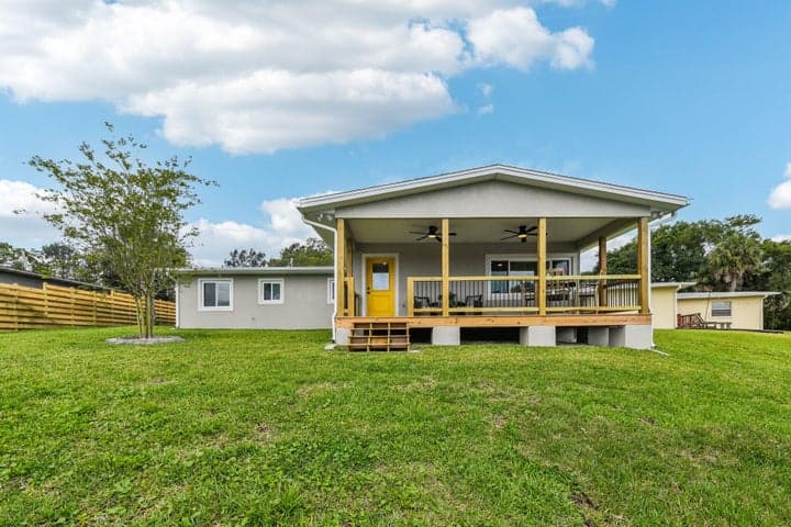 581 Hillside Court, Melbourne, FL 32935 — photo 35