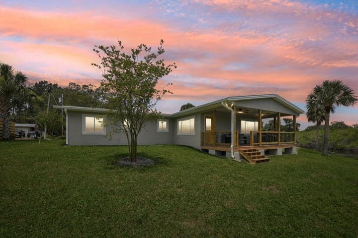 581 Hillside Court, Melbourne, FL 32935 — photo 39