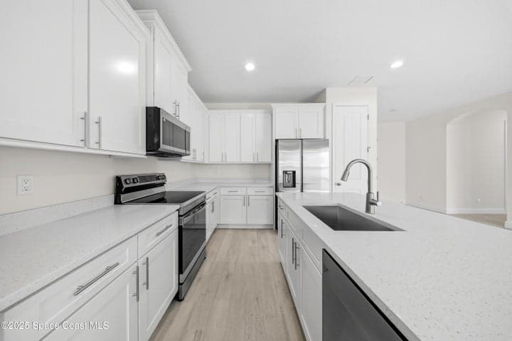 514 Whitehall Avenue SW, Palm Bay, FL 32908 — photo 5