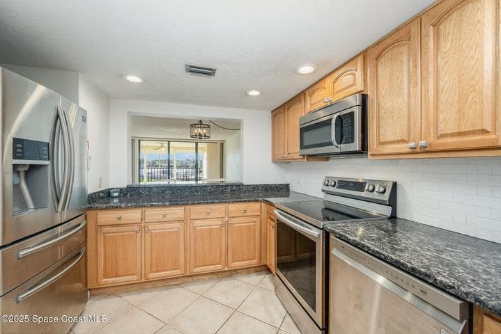 18 Marina Isles Boulevard #101, Indian Harbour Beach, FL 32937 — photo 12
