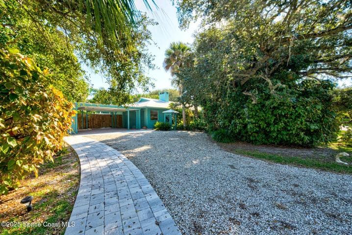 6545 Floridana Avenue, Melbourne Beach, FL 32951