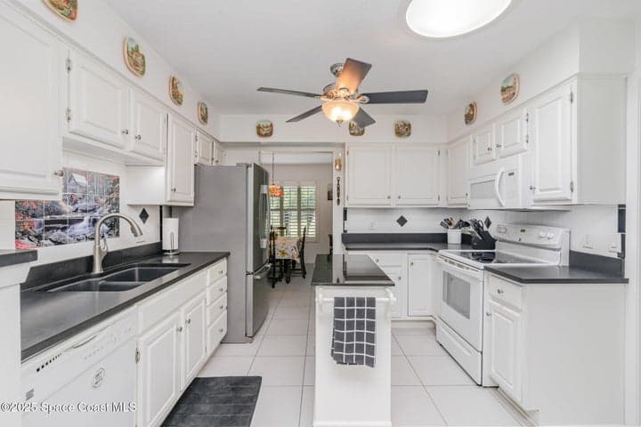 1290 Mayflower Avenue, Melbourne, FL 32940 — photo 8