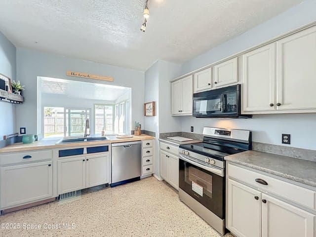 113 SE 1st Street, Satellite Beach, FL 32937 — photo 8