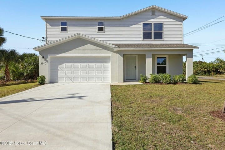 2910 Dagget Avenue SE, Palm Bay, FL 32909