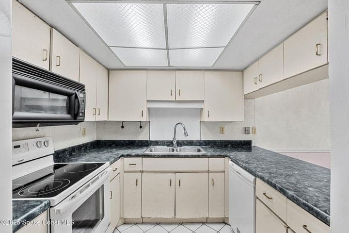 100 Canebreakers Drive #208, Cocoa, FL 32927 — photo 7