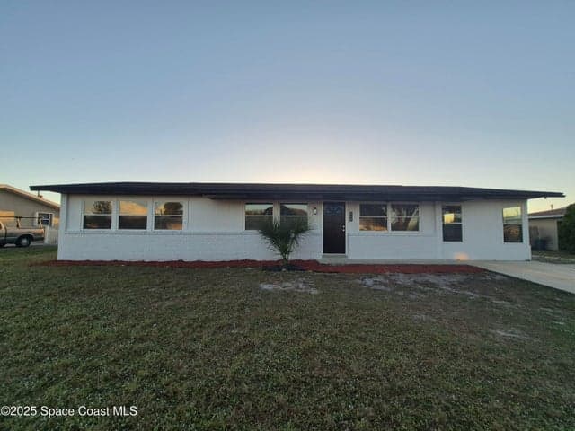 980 Bacon Circle NE, Palm Bay, FL 32905 — photo 5