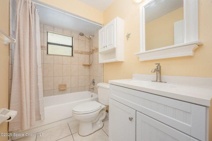 220 Cinnamon Lake Circle, Melbourne, FL 32901 — photo 12