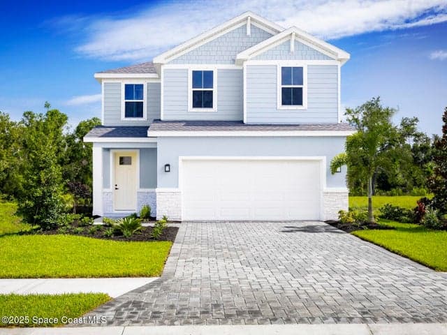 4854 Madras Drive NW, Palm Bay, FL 32907