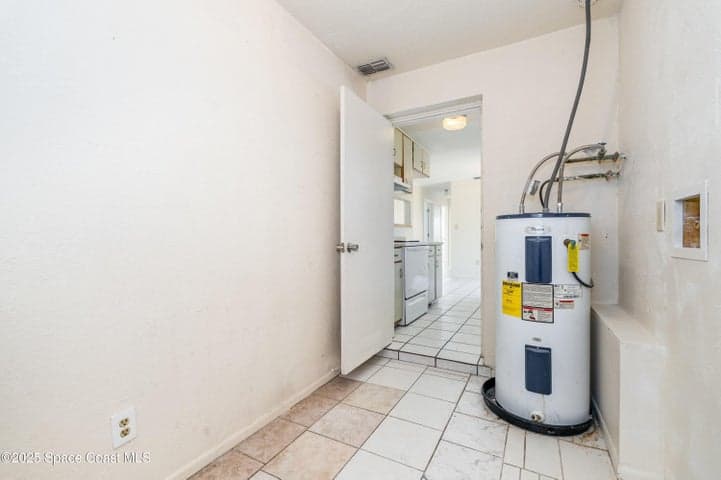 557 Cox Street, Cocoa, FL 32926 — photo 17