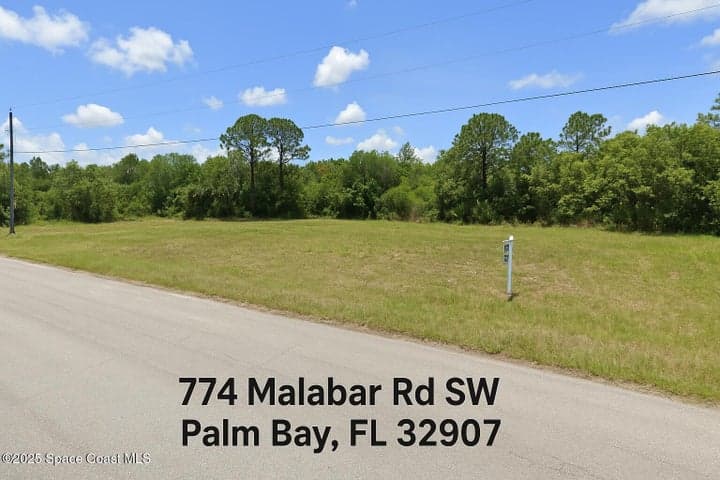 774 Malabar Road SW, Palm Bay, FL 32907