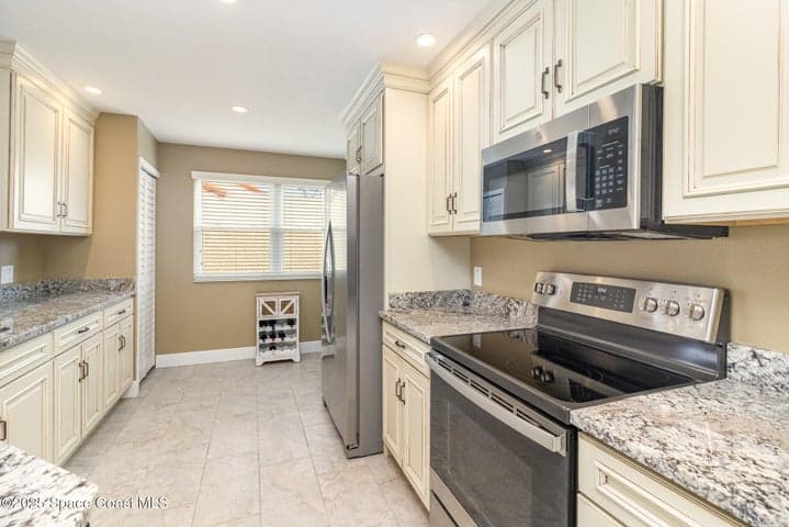742 Pine Island Drive, Melbourne, FL 32940 — photo 9