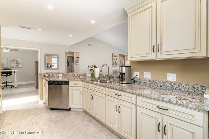 742 Pine Island Drive, Melbourne, FL 32940 — photo 10