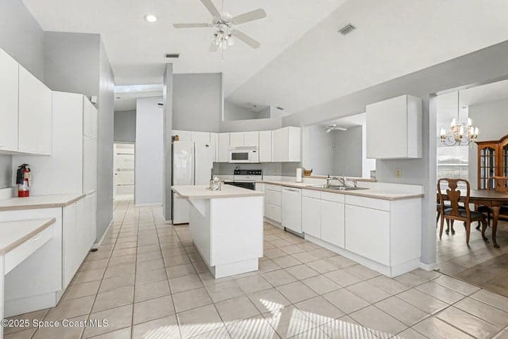 813 Oakwood Drive, Melbourne, FL 32940 — photo 17