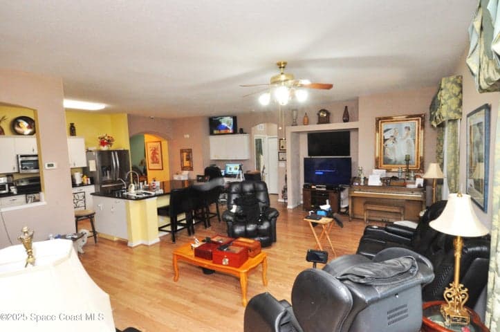 Photo 13