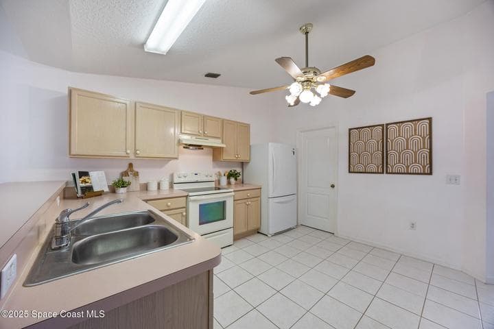 2234 Arizona St Street, Melbourne, FL 32904 — photo 22