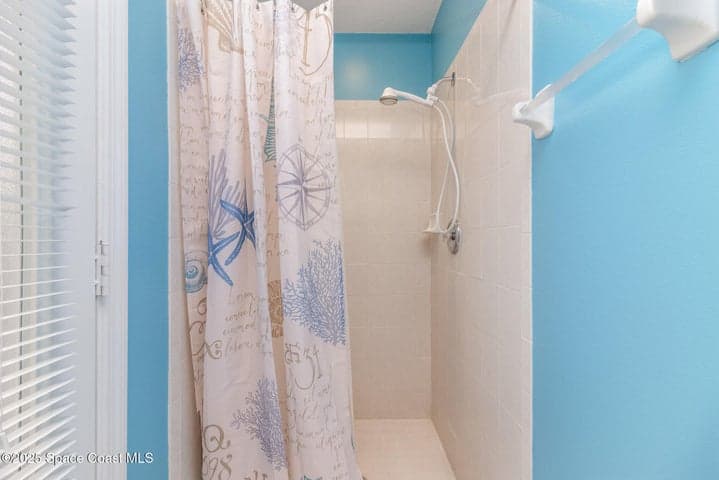 688 Naples Court, Melbourne, FL 32904 — photo 24