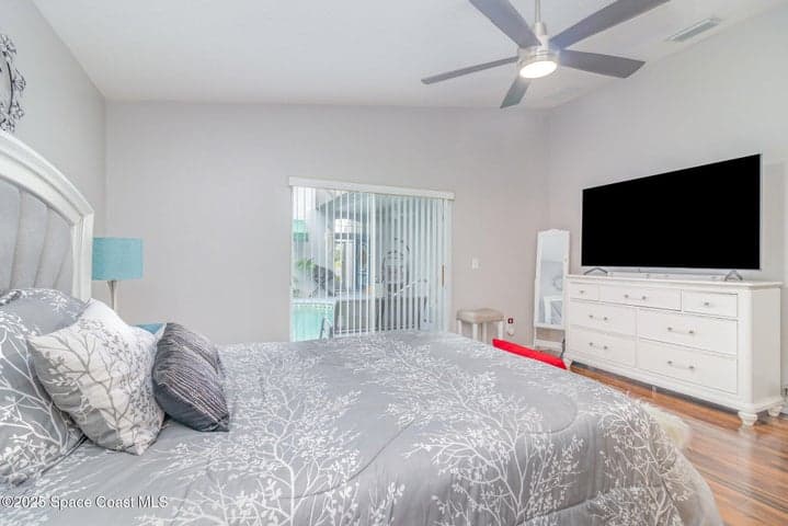 688 Naples Court, Melbourne, FL 32904 — photo 7