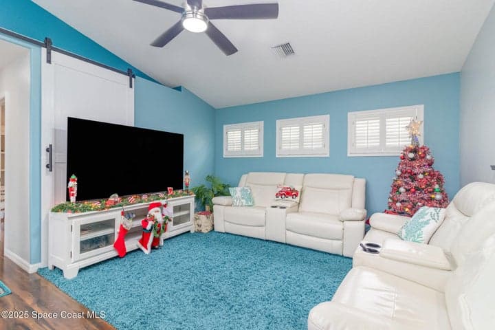 688 Naples Court, Melbourne, FL 32904 — photo 4