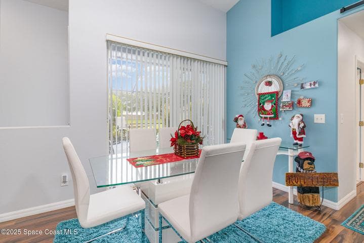 688 Naples Court, Melbourne, FL 32904 — photo 5