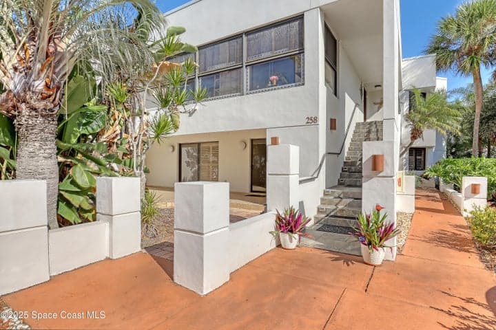 258 Aquarina Boulevard, Melbourne Beach, FL 32951