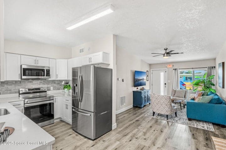 931 S Orlando Avenue, Cocoa Beach, FL 32931 — photo 5