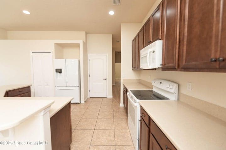 3136 Constellation Drive, Melbourne, FL 32940 — photo 4