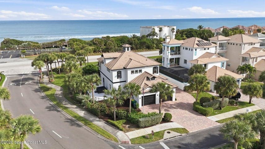 7607 Kiawah Way, Melbourne Beach, FL 32951