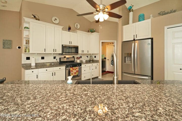 6042 Newbury Circle, Melbourne, FL 32940 — photo 12
