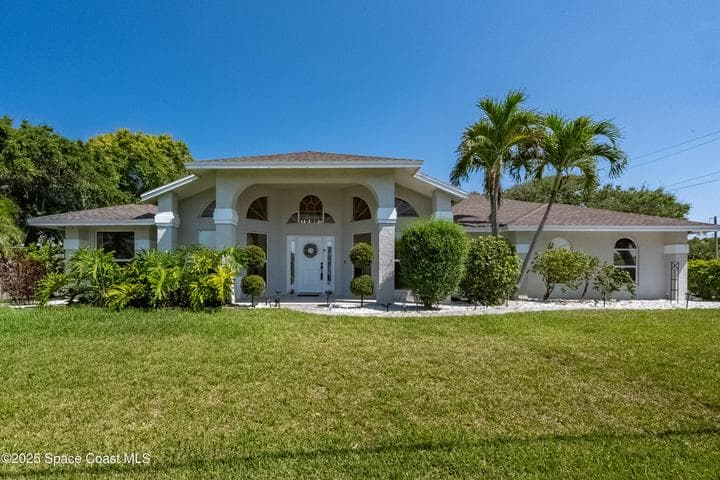 215 Beverly Court, Melbourne Beach, FL 32951
