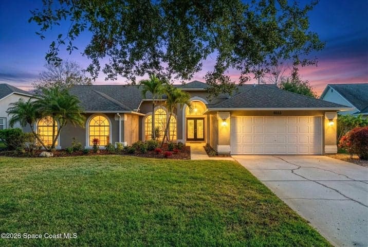 8033 Kingswood Way, Melbourne, FL 32940