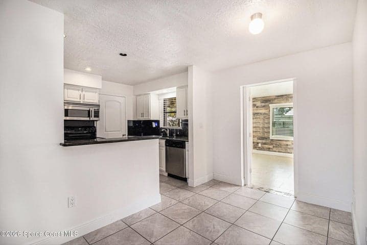 581 Clarke Avenue, Melbourne, FL 32935 — photo 5