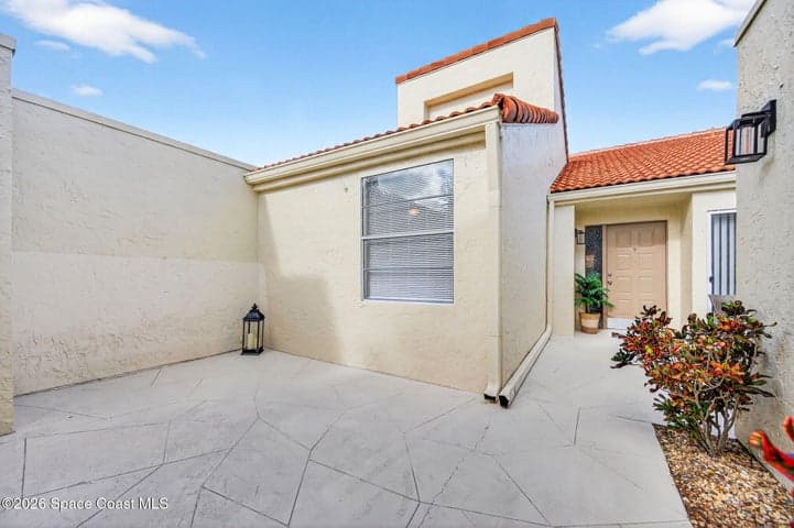 740 Spring Valley Drive, Melbourne, FL 32940 — photo 3