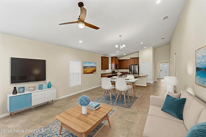 644 Dillard Drive SE, Palm Bay, FL 32909 — photo 3
