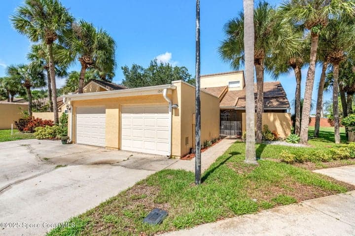 157 Eton Circle, Melbourne, FL 32940
