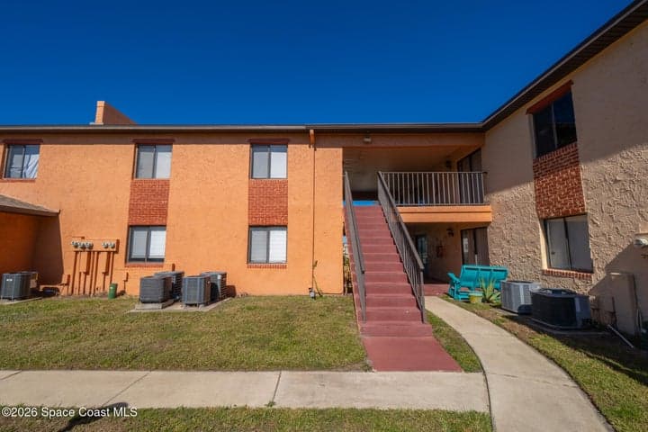 232 San Juan Circle, Melbourne, FL 32935