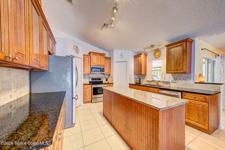 261 Franciscan Avenue NW, Palm Bay, FL 32907 — photo 6