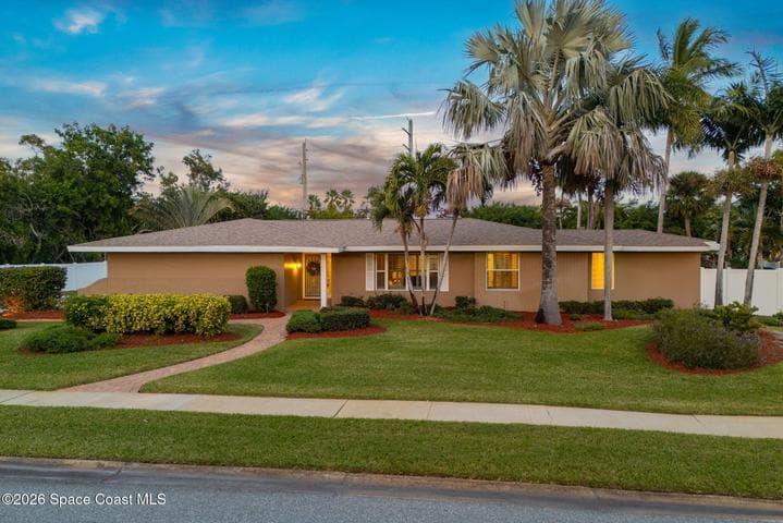 704 Malibu Lane, Indialantic, FL 32903
