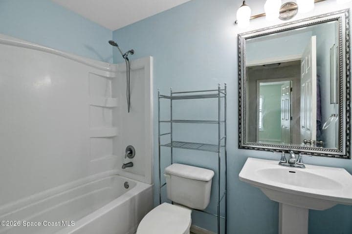 2024 Majestic Pine Court NE, Palm Bay, FL 32905 — photo 9
