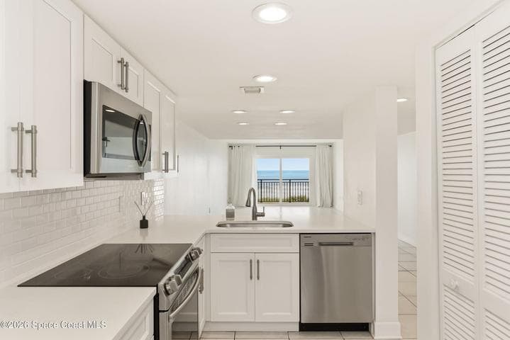 3060 N Atlantic Avenue #404, Cocoa Beach, FL 32931 — photo 9