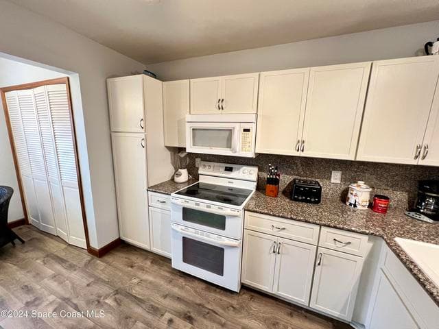 416 Sailfish Avenue, Cape Canaveral, FL 32920 — photo 9