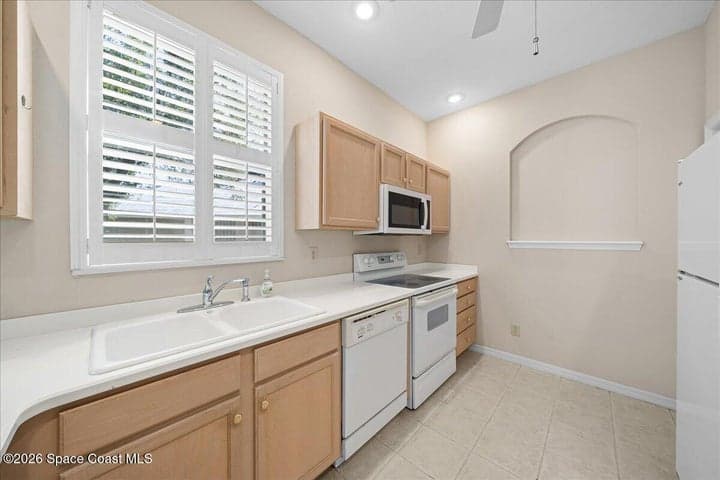 8200 Simpkins Way, Melbourne, FL 32940 — photo 31