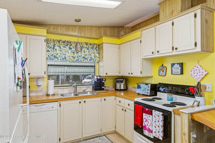 509 Susan Drive, Melbourne, FL 32904 — photo 5