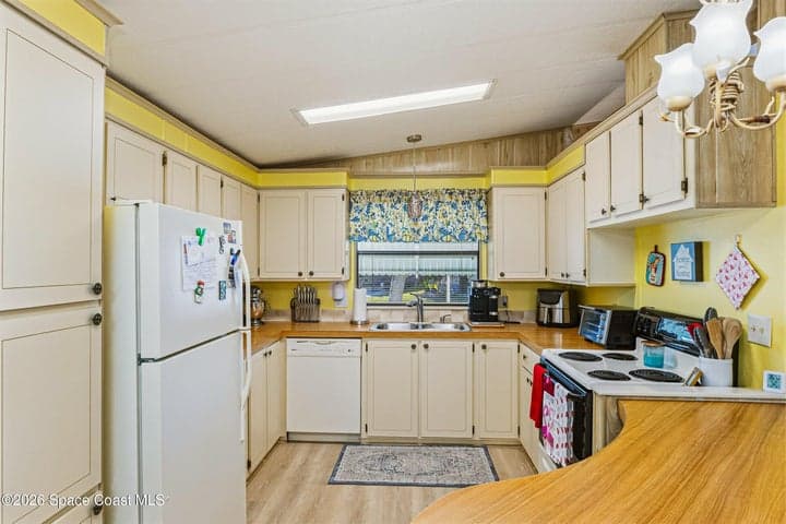 509 Susan Drive, Melbourne, FL 32904 — photo 6