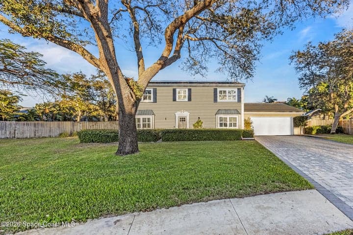 3069 Rio Bonita Street, Indialantic, FL 32903