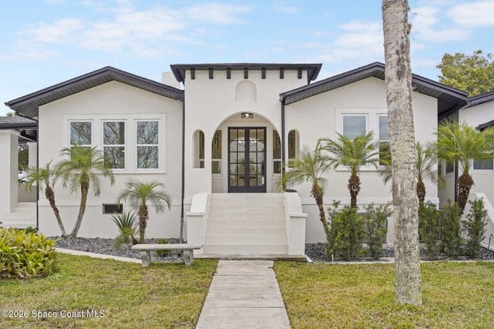 803 N Indian River Drive N, Cocoa, FL 32922