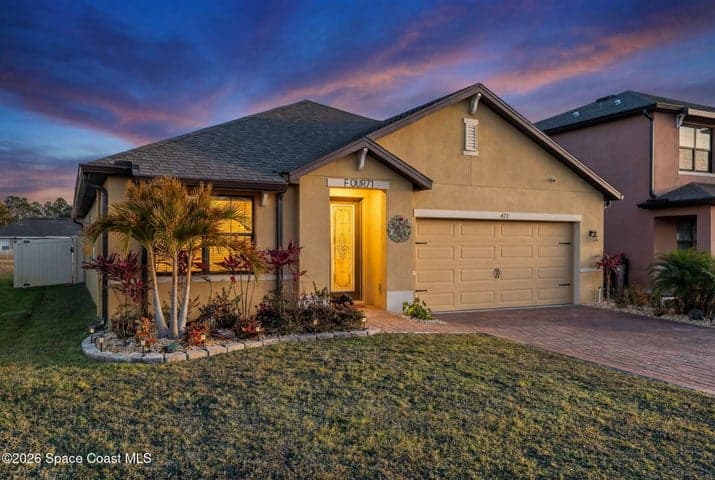 471 Old Country Road SE, Palm Bay, FL 32909