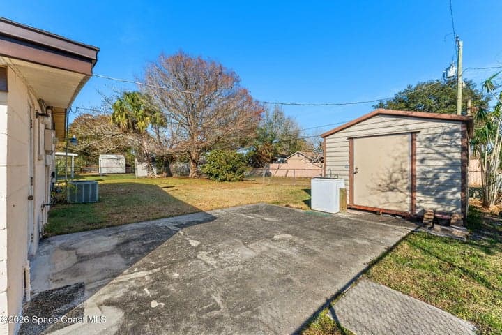 1045 Collins Street, Melbourne, FL 32935 — photo 23