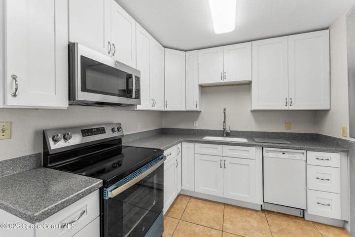1045 Collins Street, Melbourne, FL 32935 — photo 3