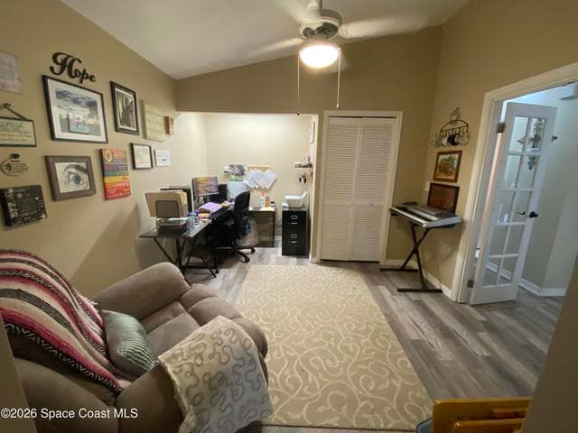 Photo 21
